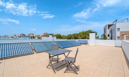 Bestaand - Villa - Orihuela Costa - Villamartin