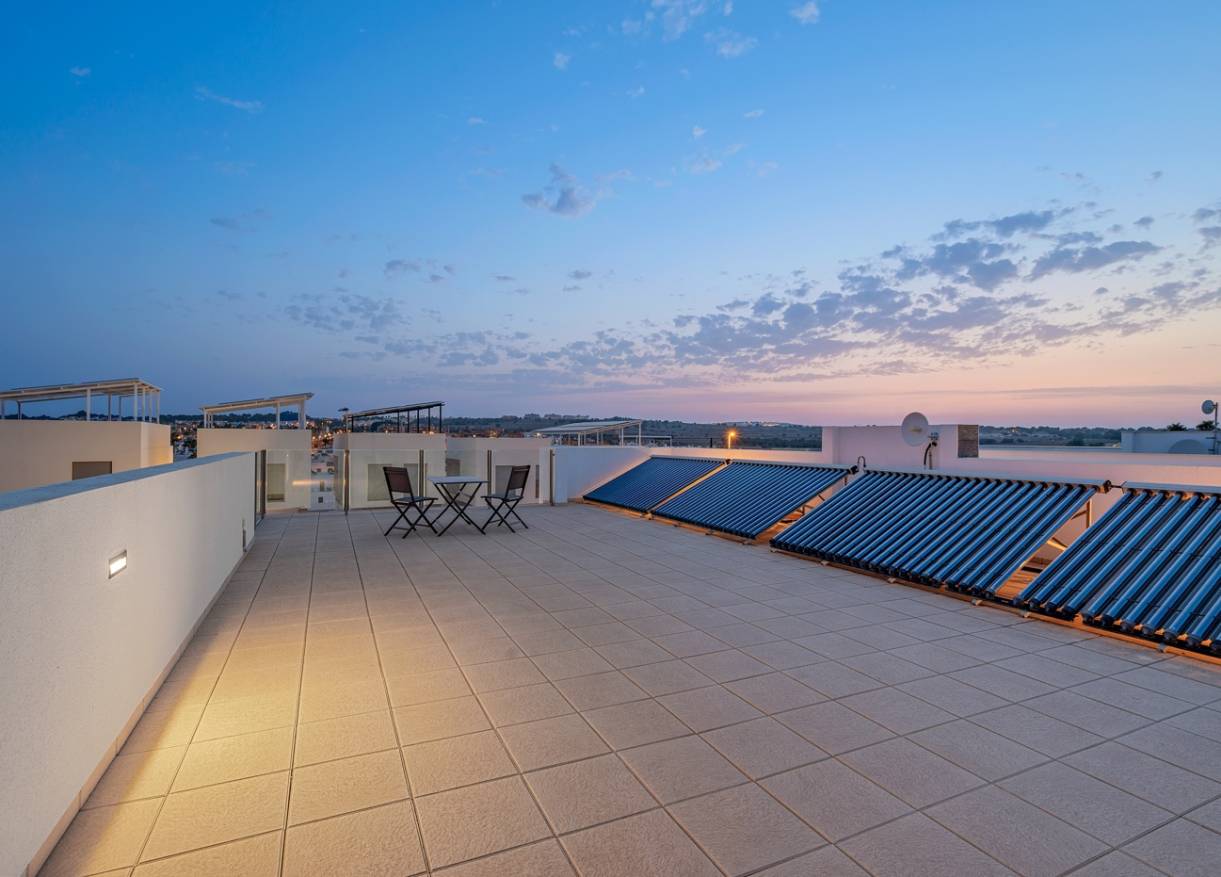 Bestaand - Villa - Orihuela Costa - Villamartin