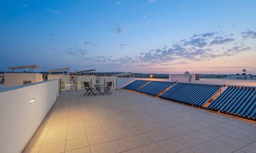 Bestaand - Villa - Orihuela Costa - Villamartin