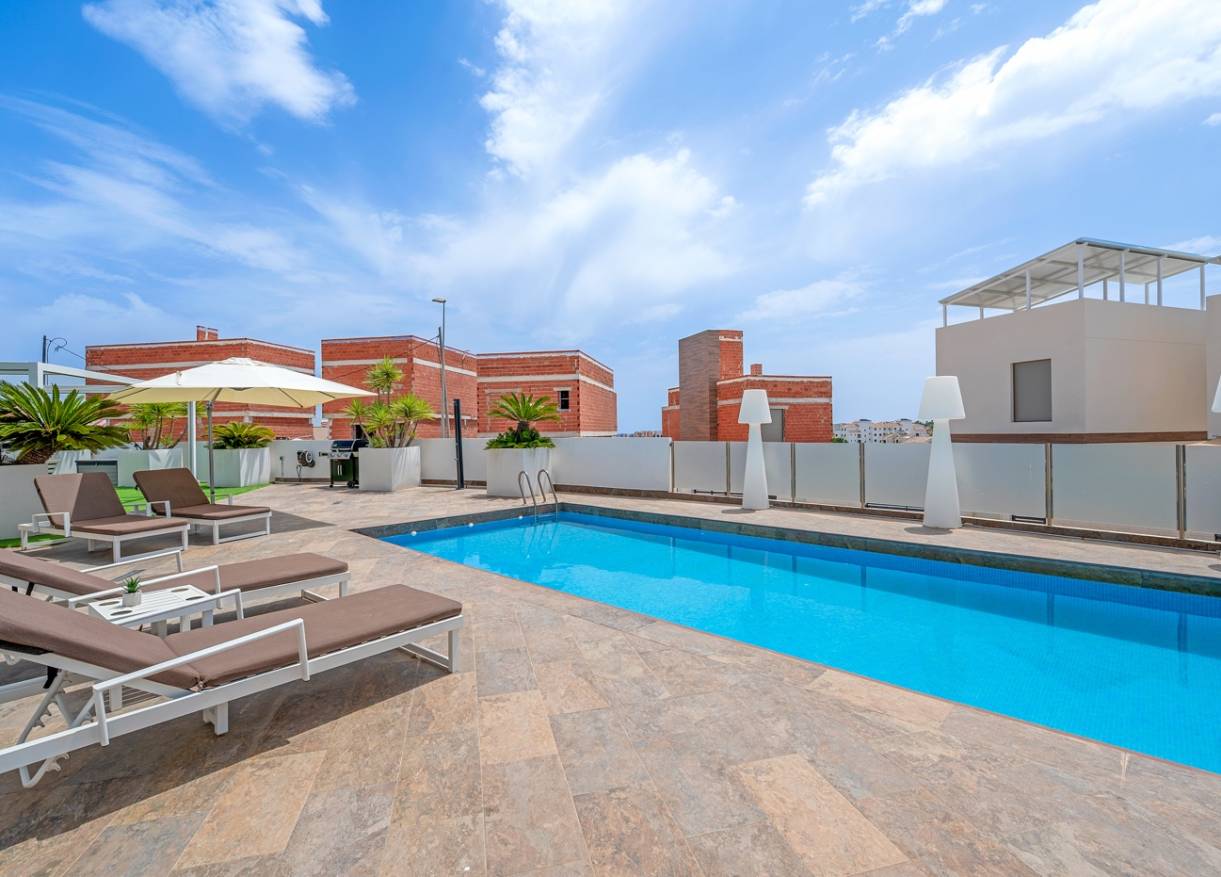 Bestaand - Villa - Orihuela Costa - Villamartin