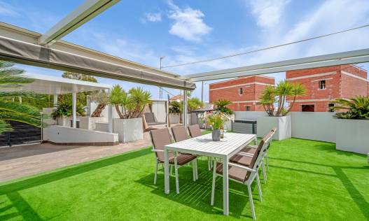 Bestaand - Villa - Orihuela Costa - Villamartin