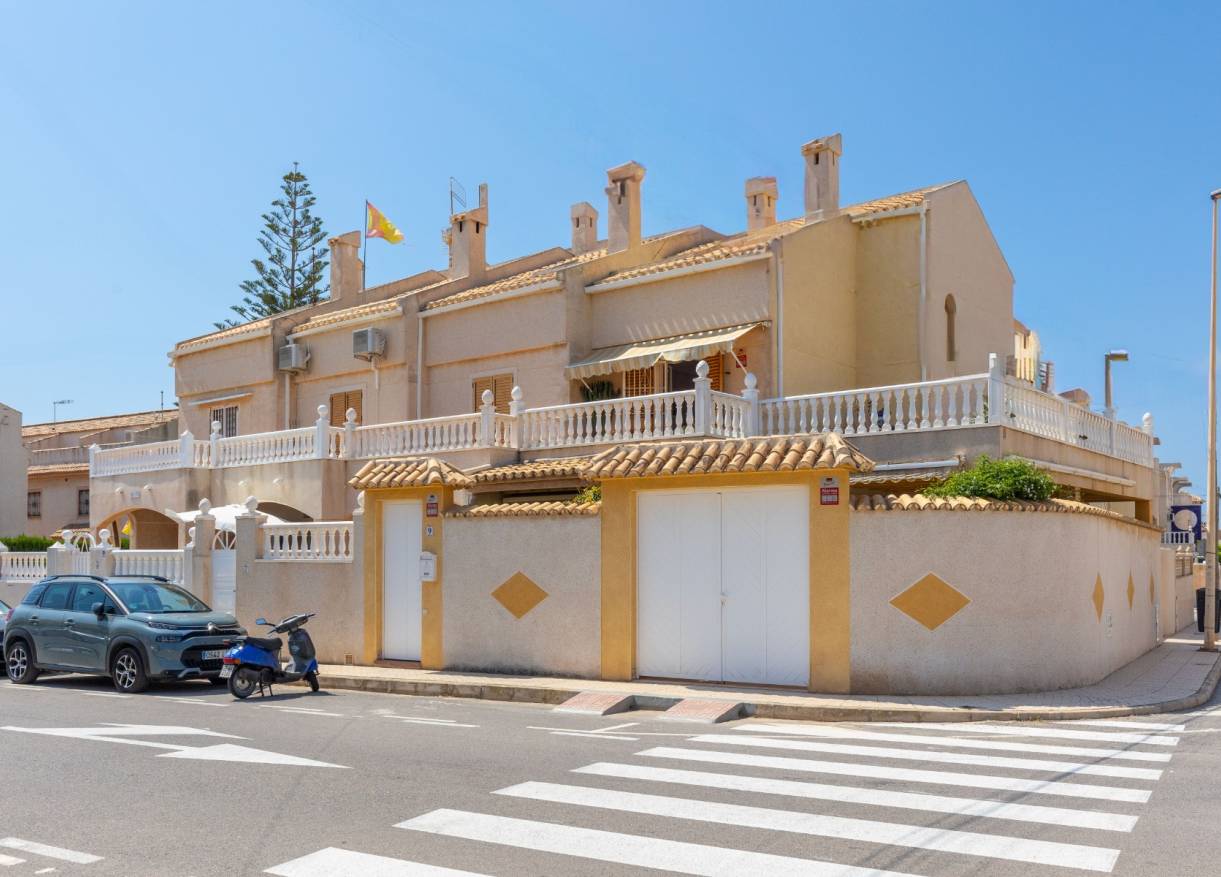 Bestaand - Casa - Torrevieja - Zona los Frutales