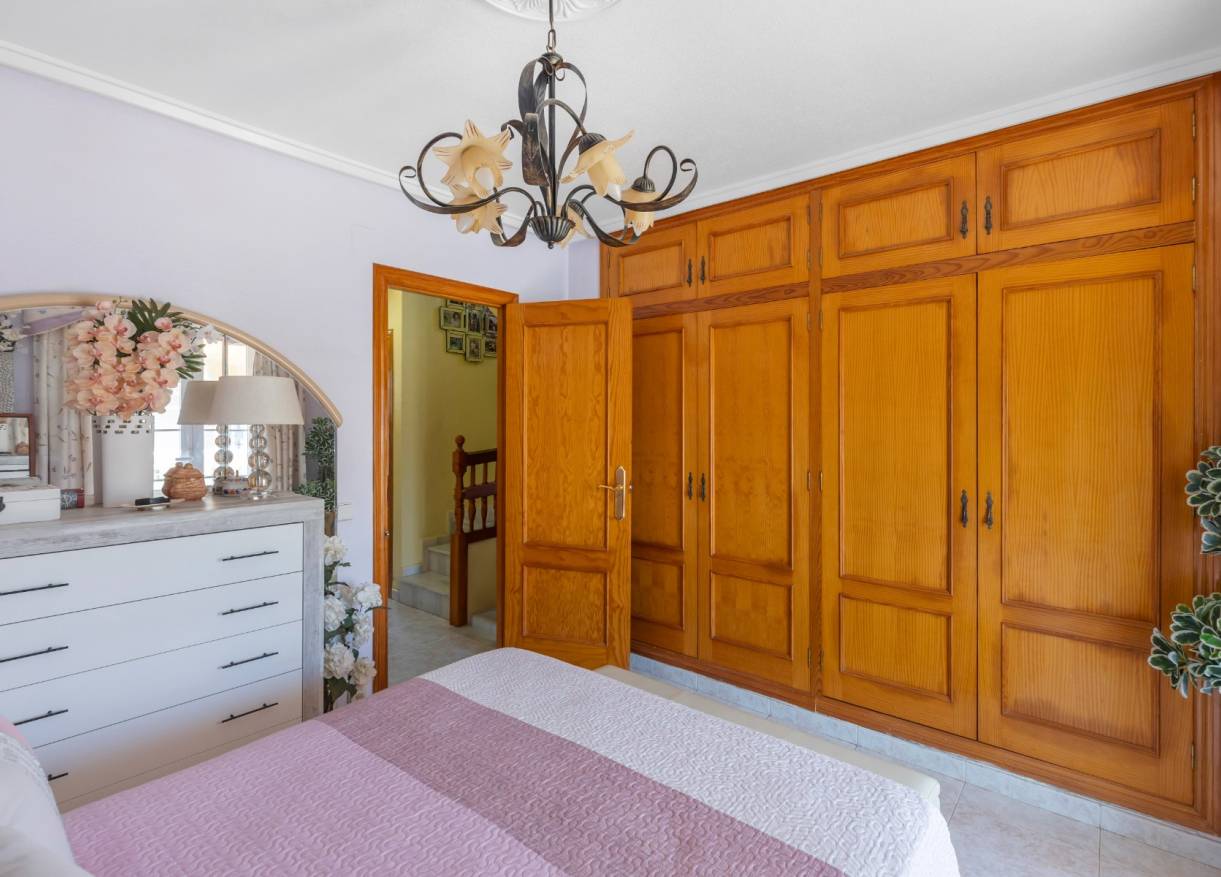 Bestaand - Casa - Torrevieja - Zona los Frutales