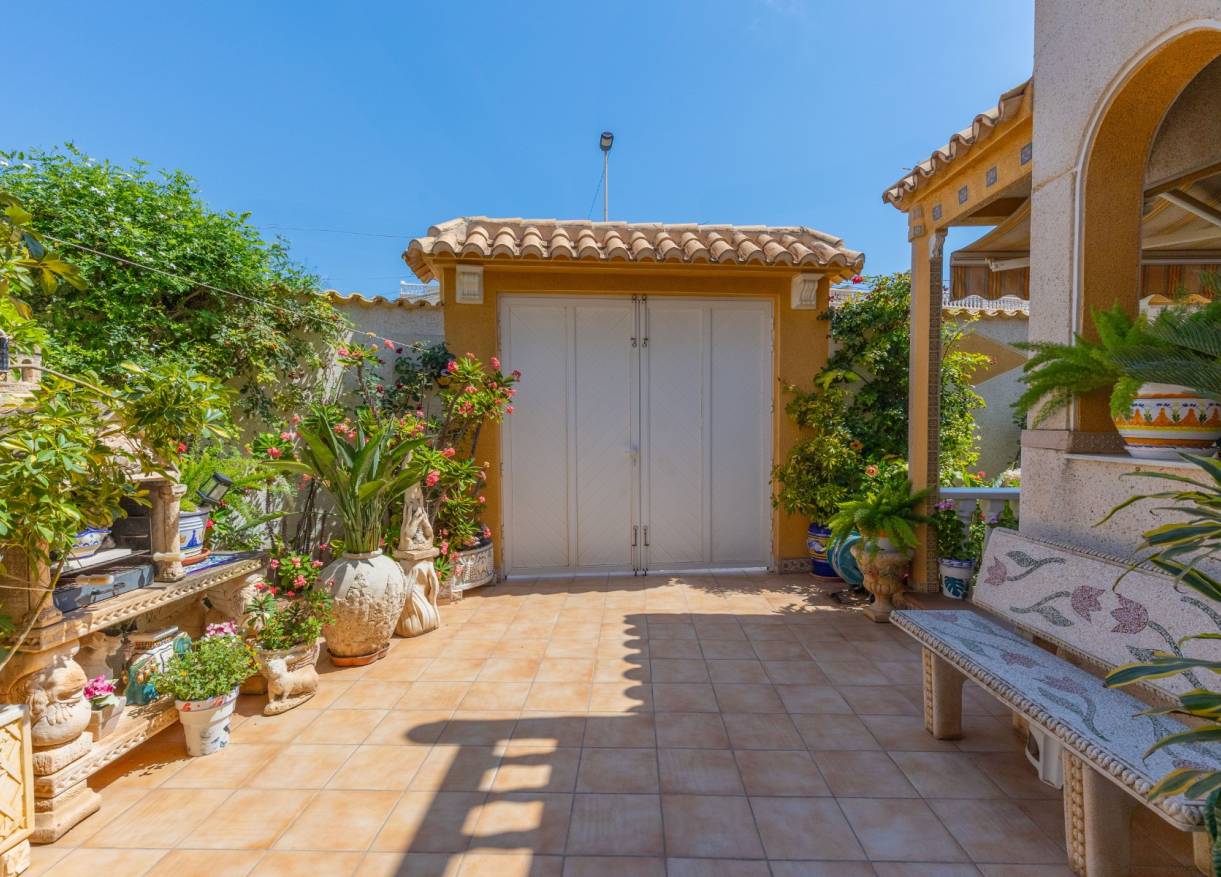 Bestaand - Casa - Torrevieja - Zona los Frutales