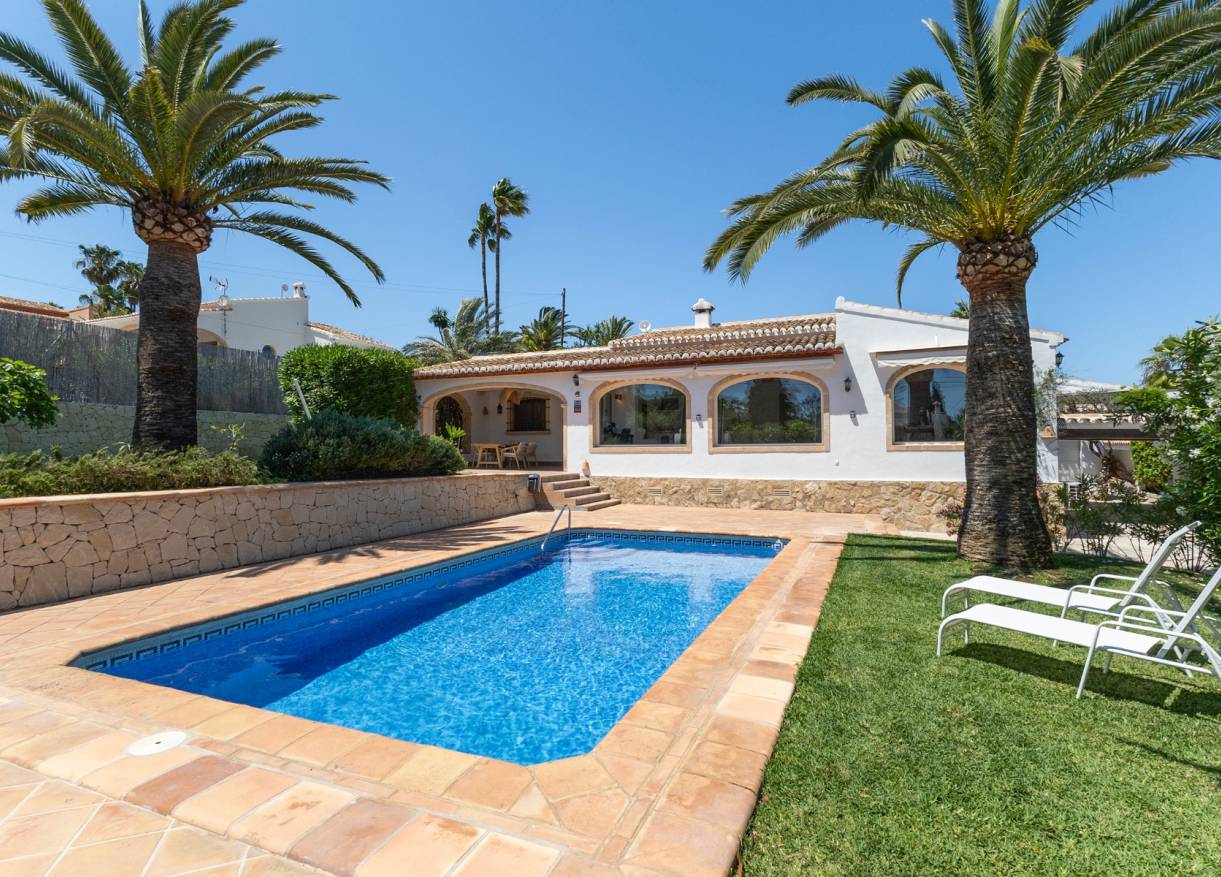 Bestaand - Villa - Jávea - La Mandarina