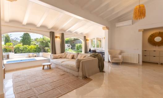 Bestaand - Villa - Jávea - La Mandarina