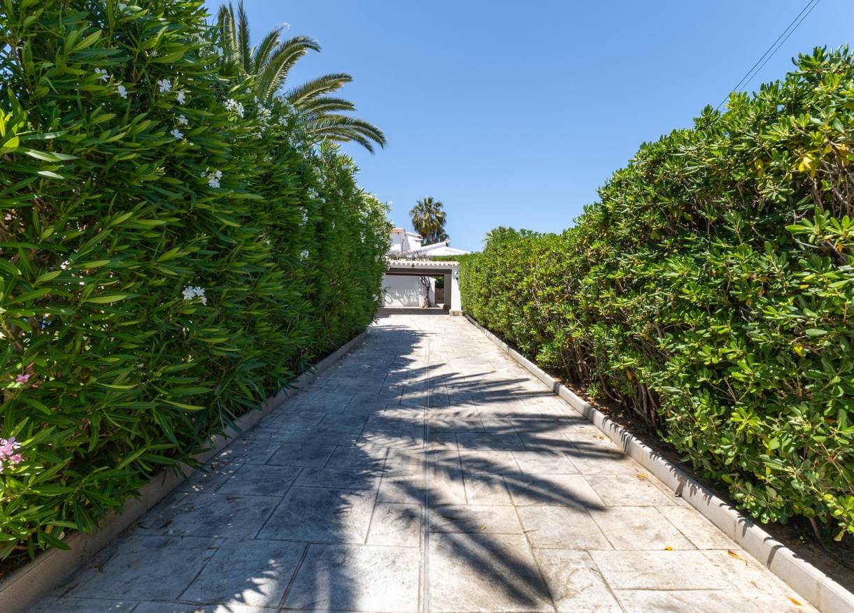 Bestaand - Villa - Jávea - La Mandarina