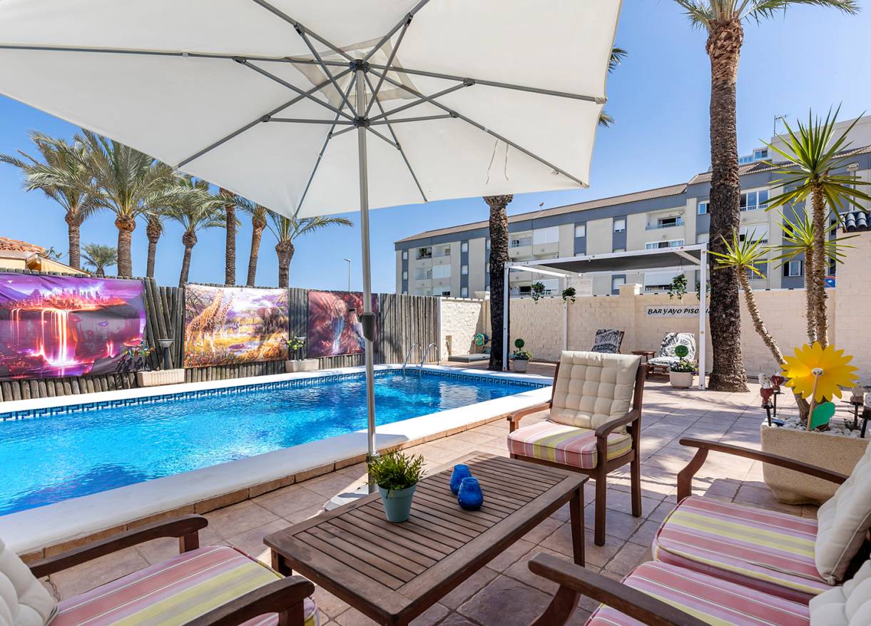 Bestaand - Villa - Torrevieja - Rocio del Mar