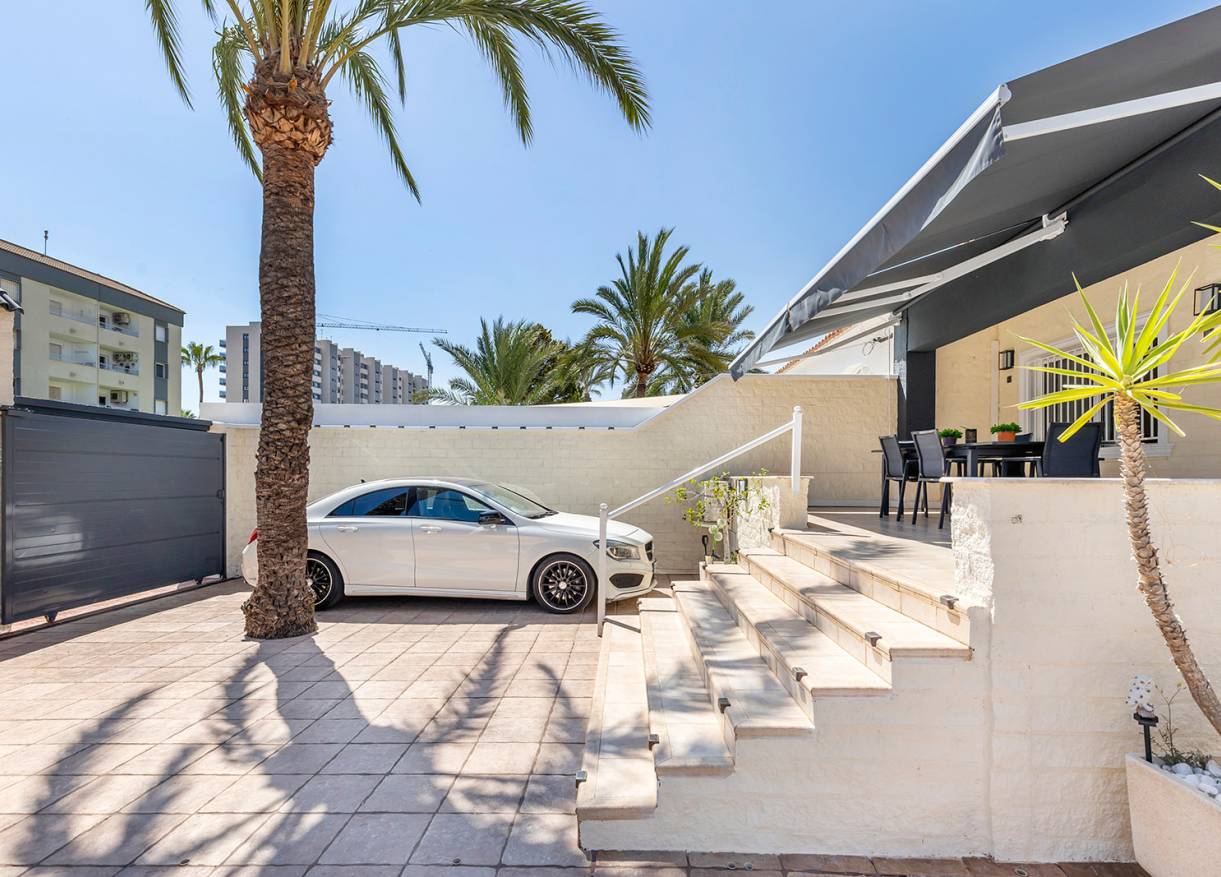 Bestaand - Villa - Torrevieja - Rocio del Mar