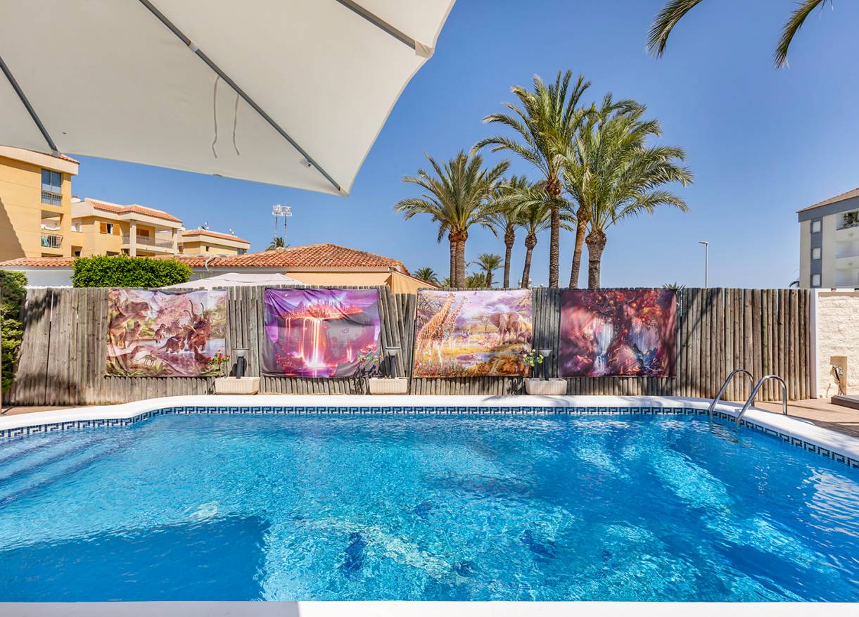 Bestaand - Villa - Torrevieja - Rocio del Mar