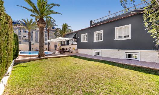 Bestaand - Villa - Torrevieja - Rocio del Mar