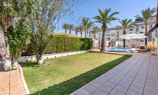 Bestaand - Villa - Torrevieja - Rocio del Mar