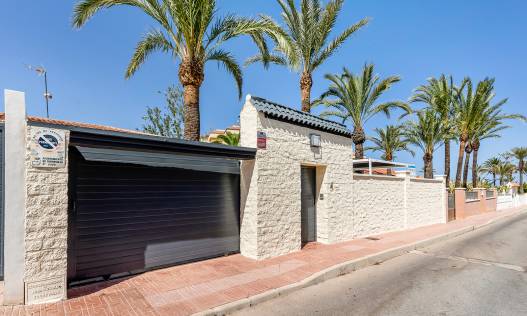 Bestaand - Villa - Torrevieja - Rocio del Mar