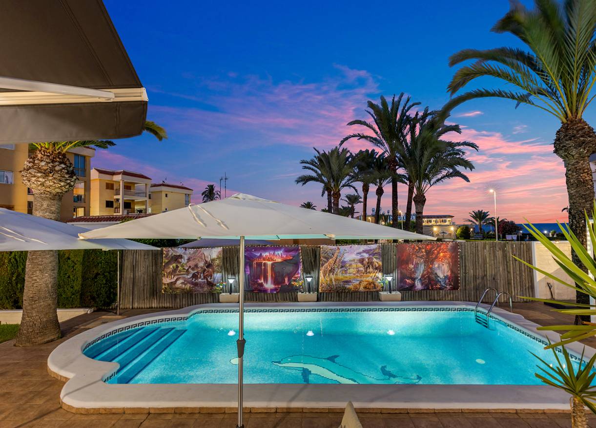 Bestaand - Villa - Torrevieja - Rocio del Mar