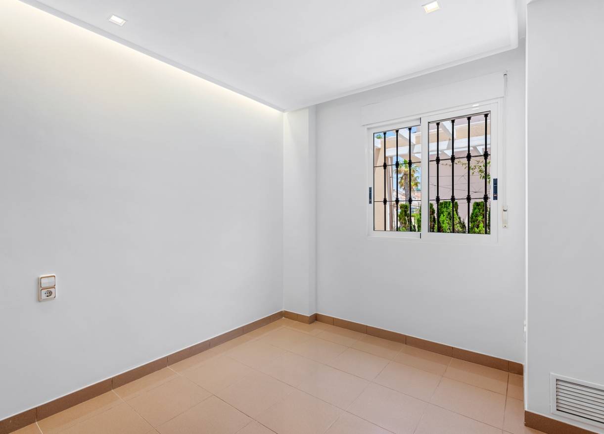 Bestaand - Villa - Torrevieja