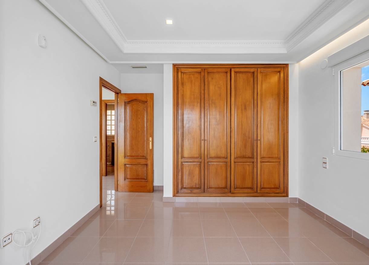 Bestaand - Villa - Torrevieja