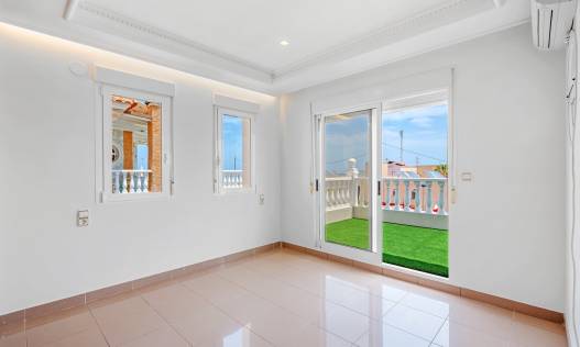 Bestaand - Villa - Torrevieja