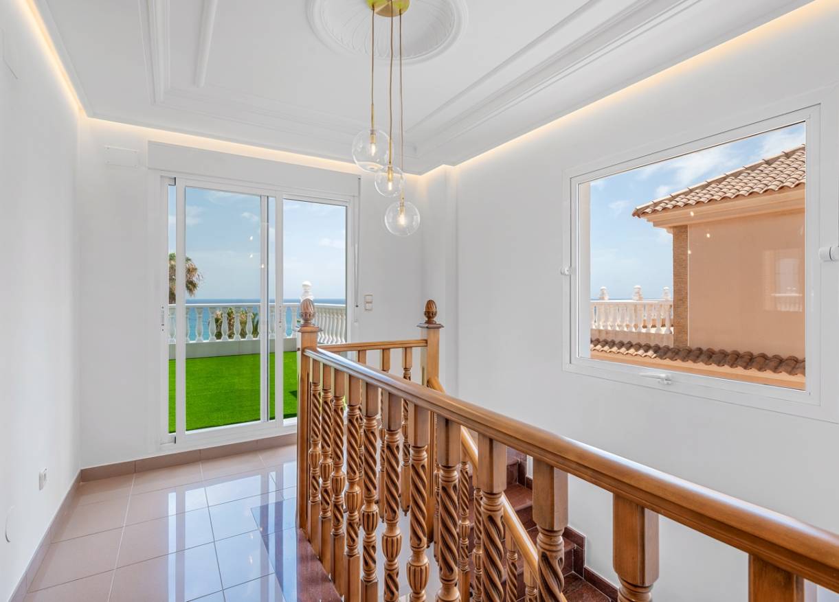 Bestaand - Villa - Torrevieja