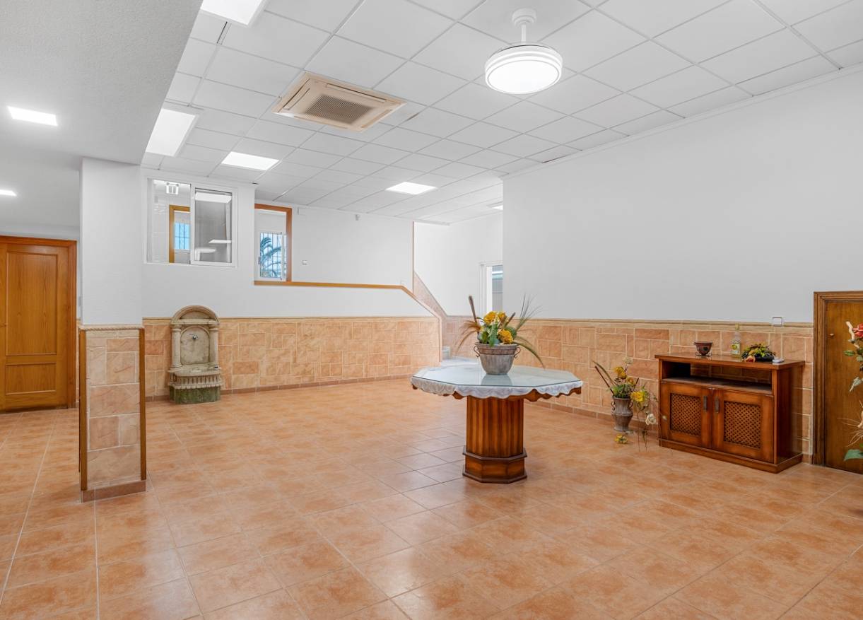 Bestaand - Villa - Torrevieja