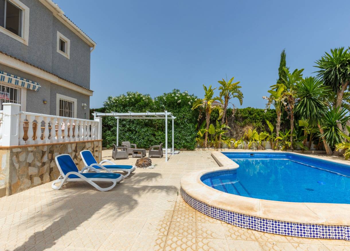 Bestaand - Townhouse / Semi-detached - San Fulgencio
