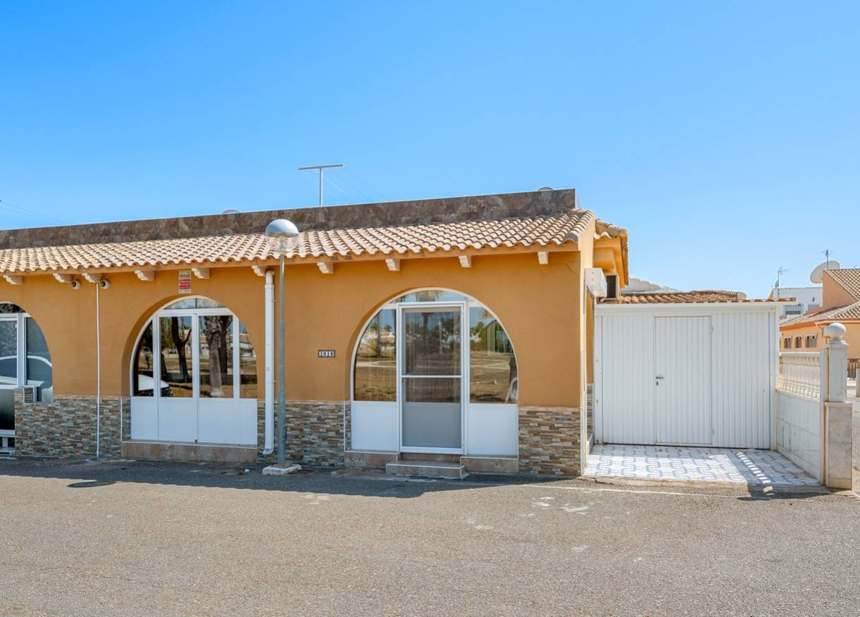 Bestaand - Townhouse / Semi-detached - Los Alcazares - Los Narejos