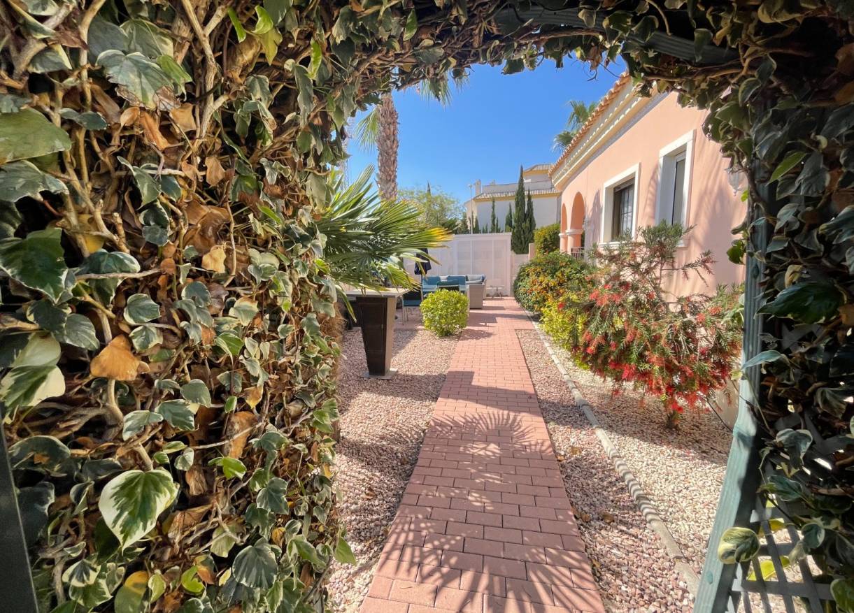 Vakantie verhuur - Villa - La Marina - Alicante