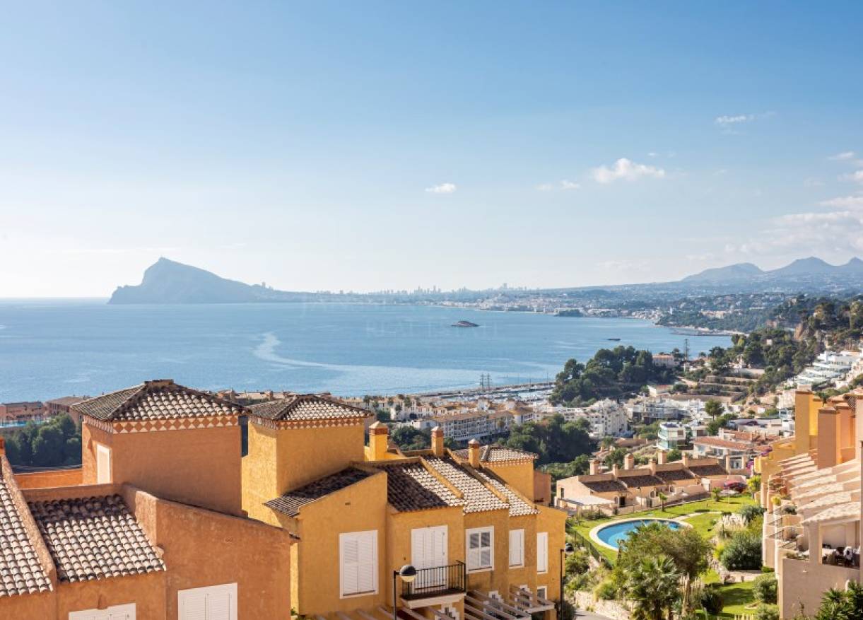 Lange tijd verhuur - Townhouse / Semi-detached - Altea - Mascarat