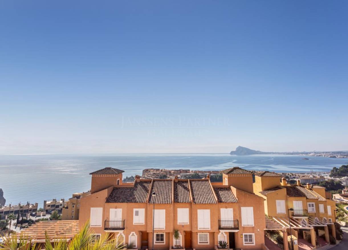 Lange tijd verhuur - Townhouse / Semi-detached - Altea - Mascarat