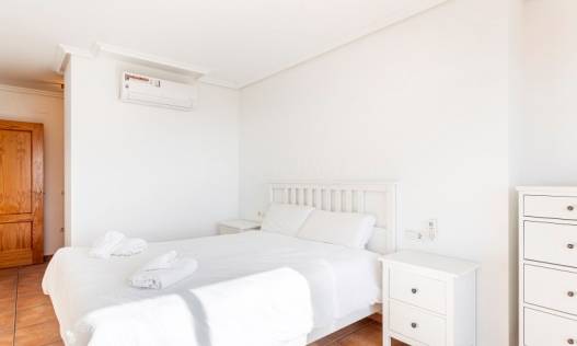 Lange tijd verhuur - Townhouse / Semi-detached - Altea - Mascarat