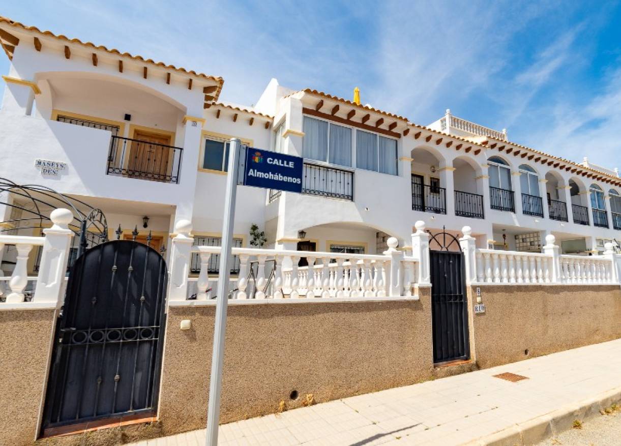 Bestaand - Townhouse / Semi-detached - Punta Prima - La Ciñuelica