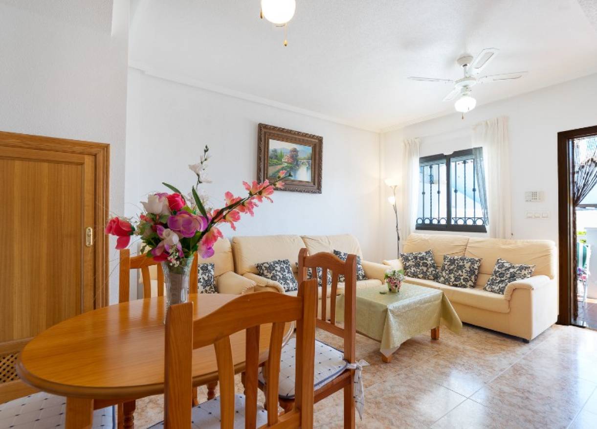 Bestaand - Townhouse / Semi-detached - Punta Prima - La Ciñuelica