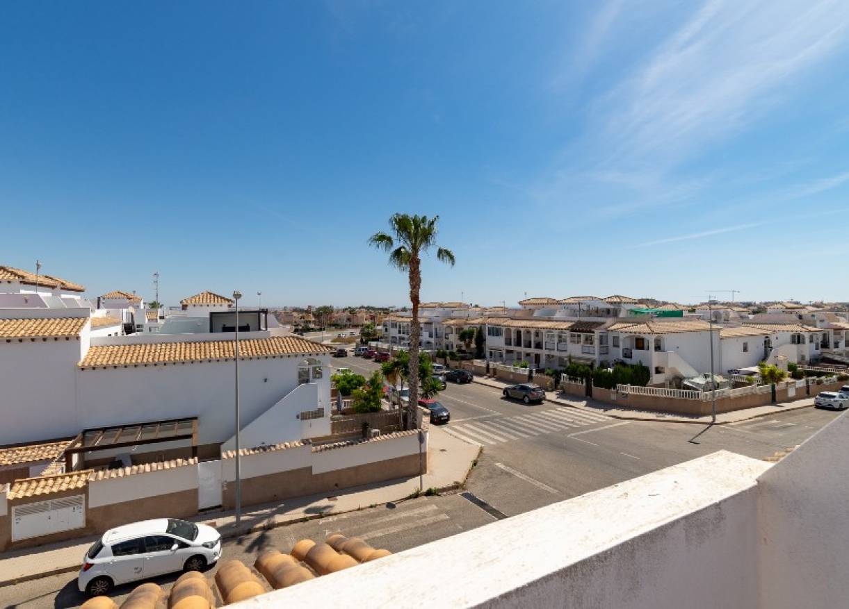 Bestaand - Townhouse / Semi-detached - Punta Prima - La Ciñuelica