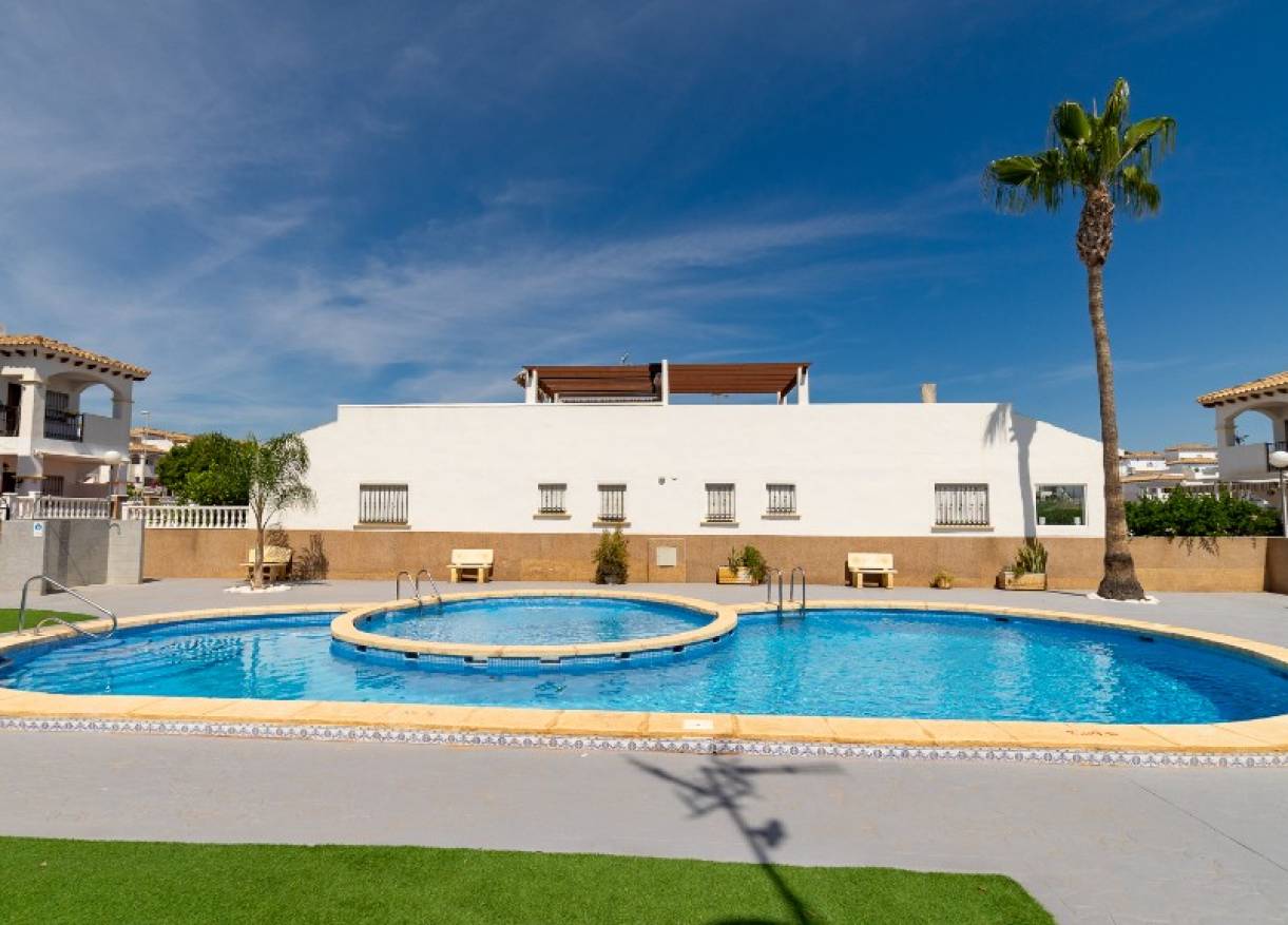 Bestaand - Townhouse / Semi-detached - Punta Prima - La Ciñuelica