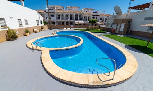 Bestaand - Townhouse / Semi-detached - Punta Prima - La Ciñuelica