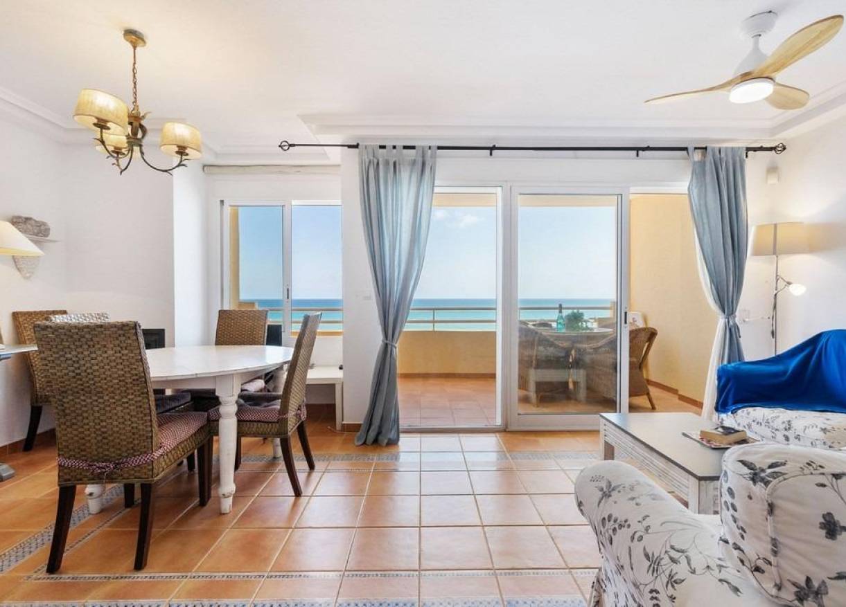 Bestaand - Townhouse / Semi-detached - Orihuela Costa - Campoamor