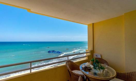 Bestaand - Townhouse / Semi-detached - Orihuela Costa - Campoamor