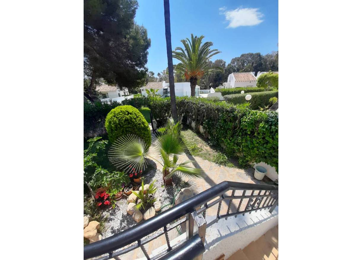 Bestaand - Chalet Independiente - Orihuela Costa