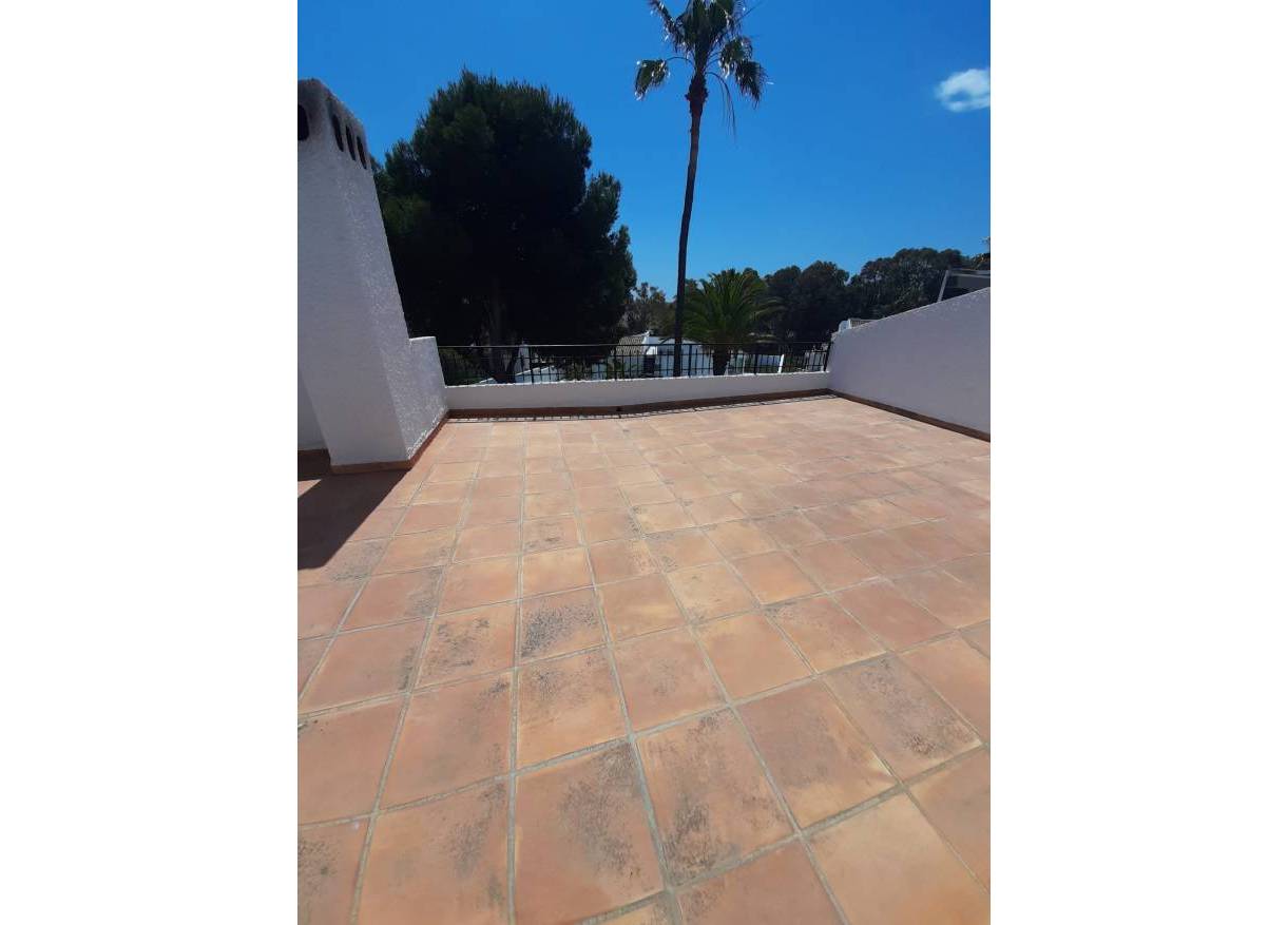Bestaand - Chalet Independiente - Orihuela Costa