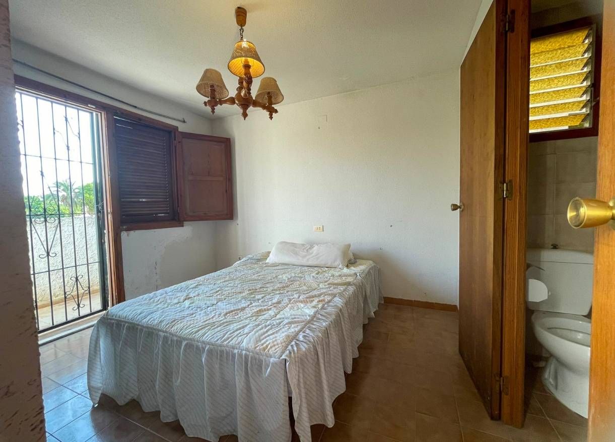 Bestaand - Townhouse / Semi-detached - Torrevieja - Calas blanca