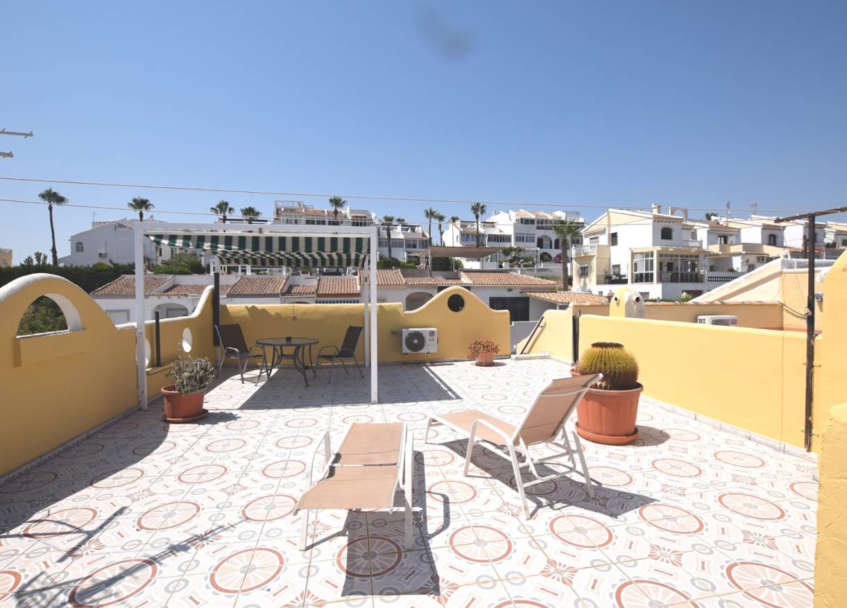 Bestaand - Townhouse / Semi-detached - Ciudad Quesada - Upper Quesada