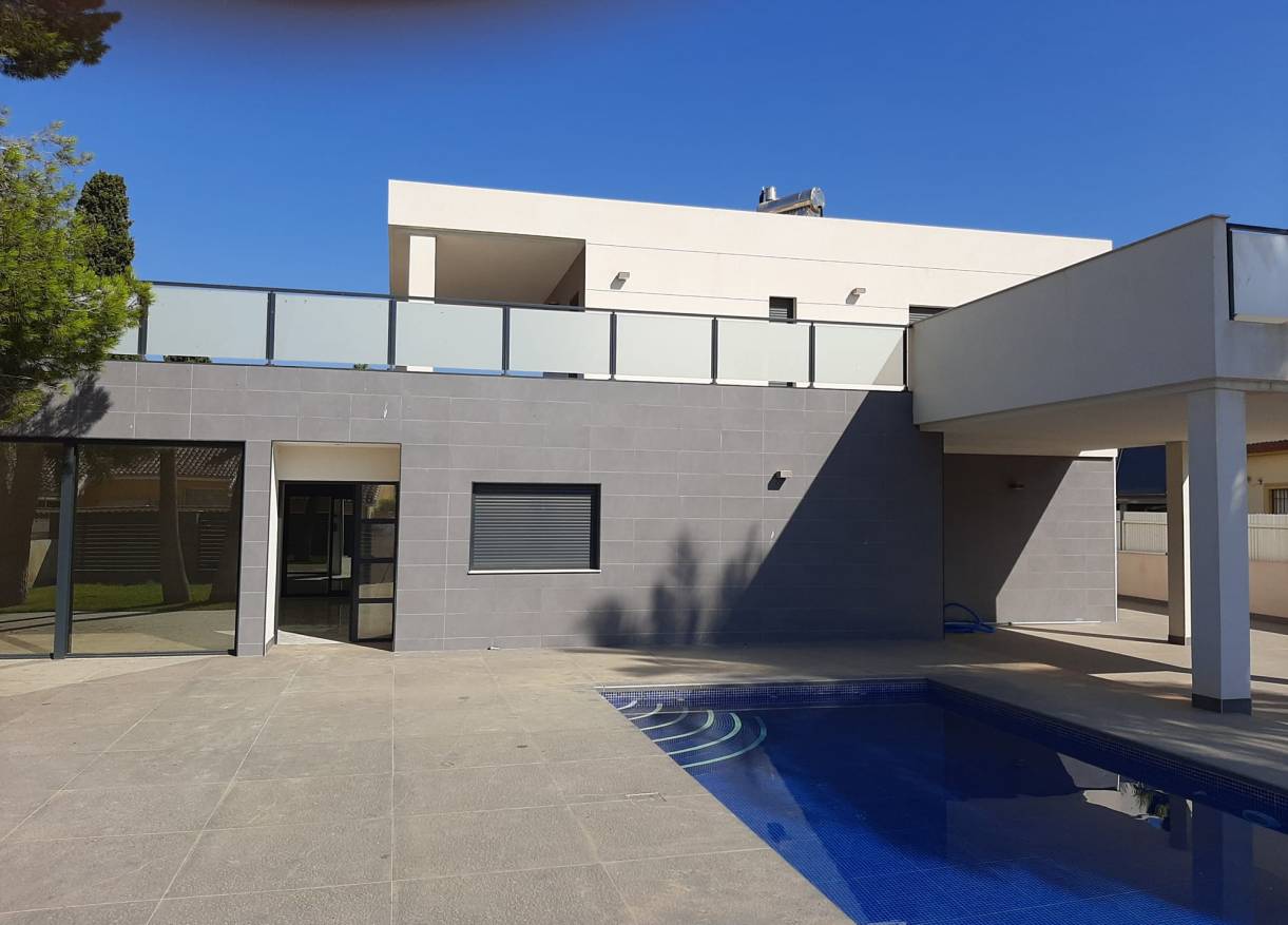 Bestaand - Chalet Independiente - Orihuela Costa