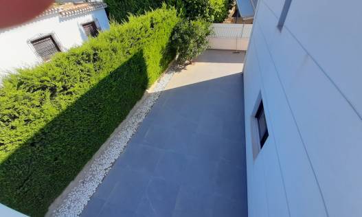 Bestaand - Chalet Independiente - Orihuela Costa