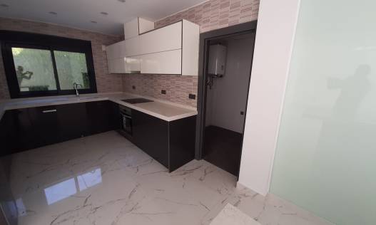 Bestaand - Chalet Independiente - Orihuela Costa