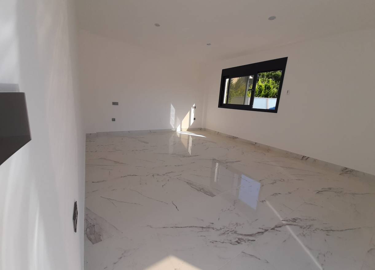 Bestaand - Chalet Independiente - Orihuela Costa