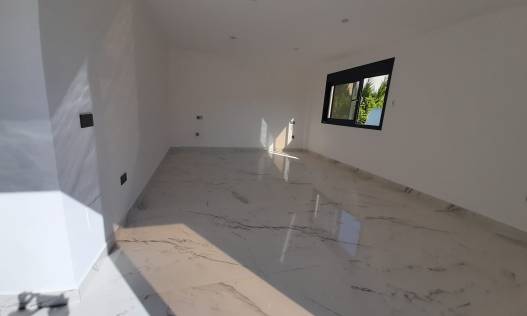 Bestaand - Chalet Independiente - Orihuela Costa