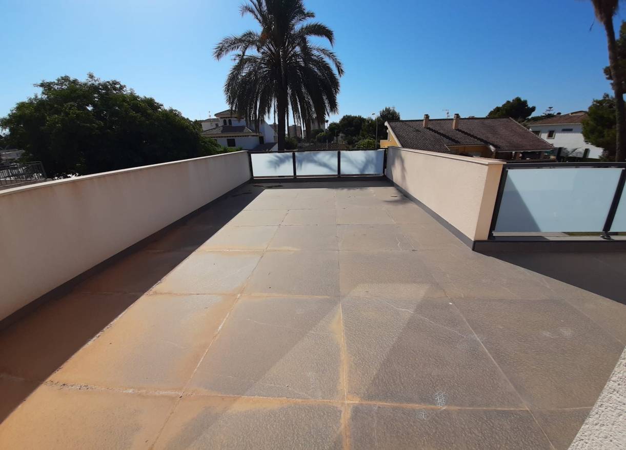 Bestaand - Chalet Independiente - Orihuela Costa