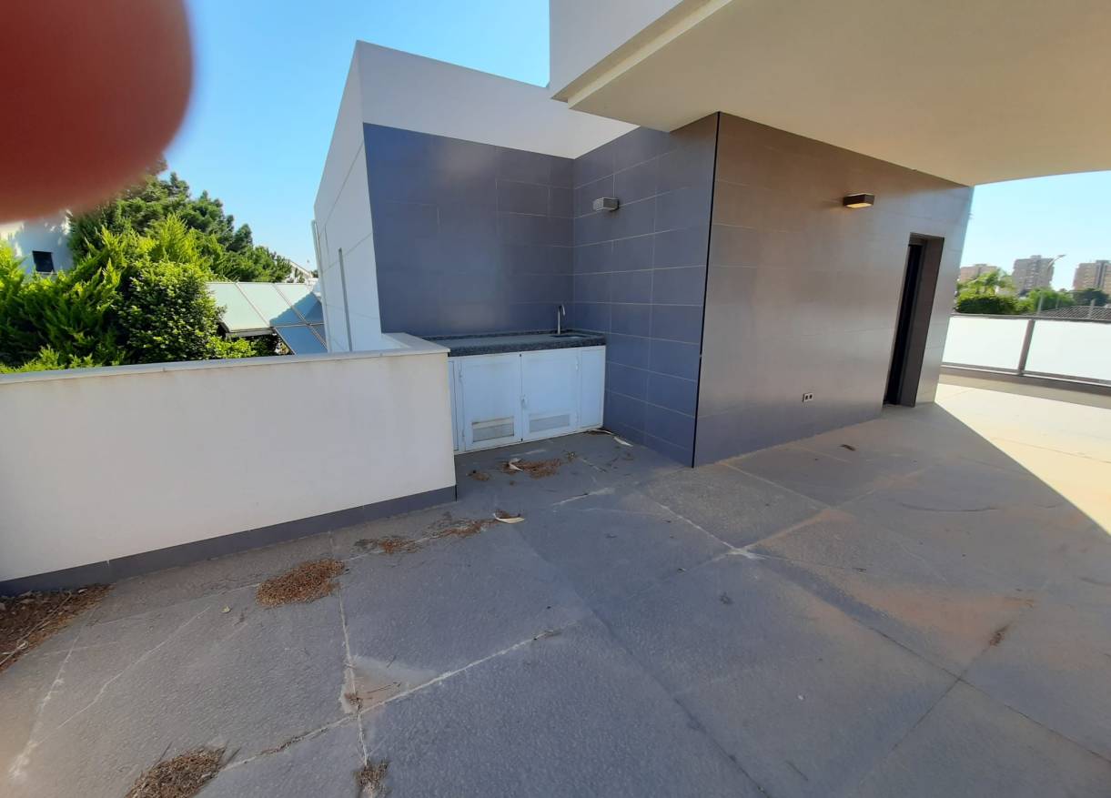 Bestaand - Chalet Independiente - Orihuela Costa