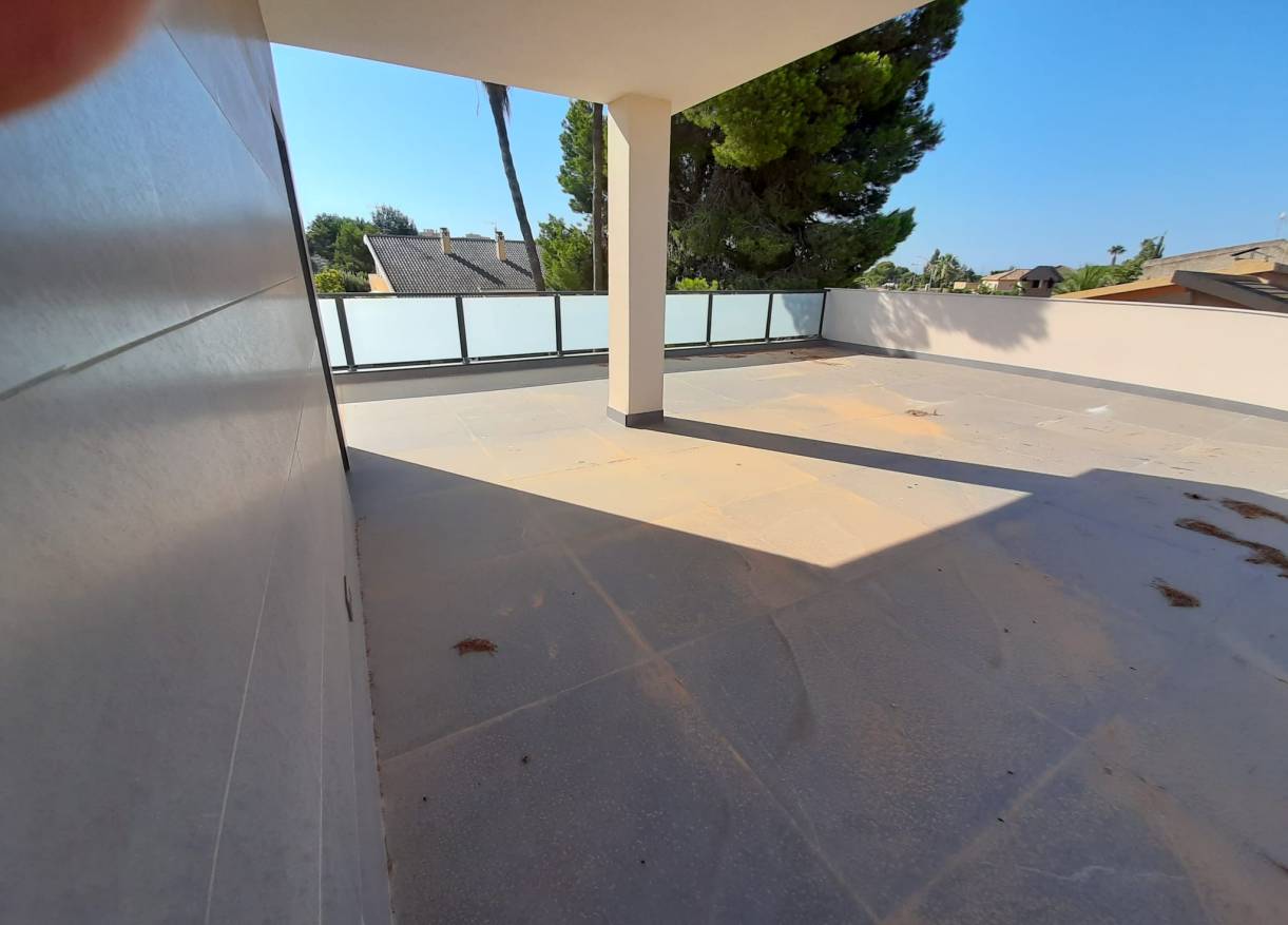 Bestaand - Chalet Independiente - Orihuela Costa