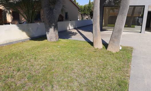 Bestaand - Chalet Independiente - Orihuela Costa