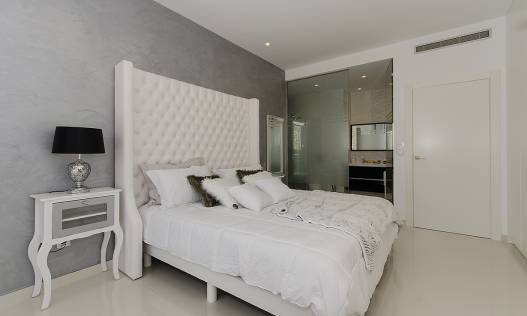 Bestaand - Villa - Orihuela Costa